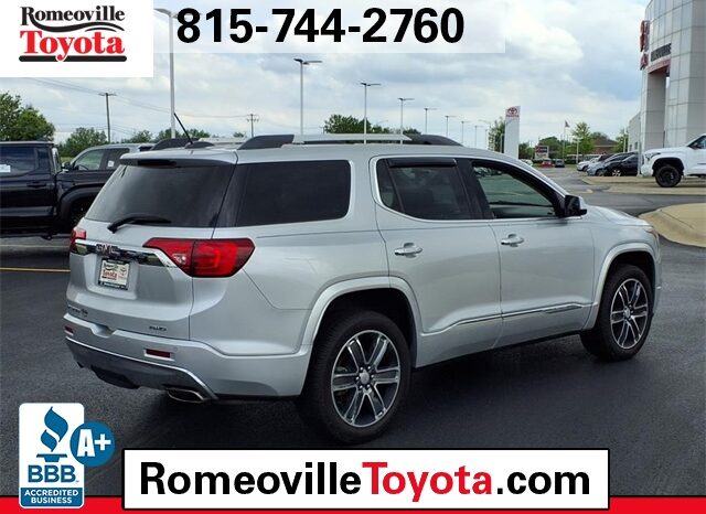 
 GMC Acadia full									