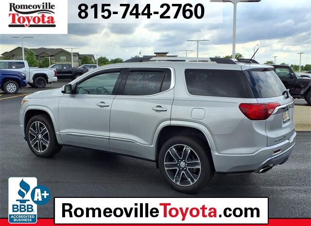 
 GMC Acadia full									