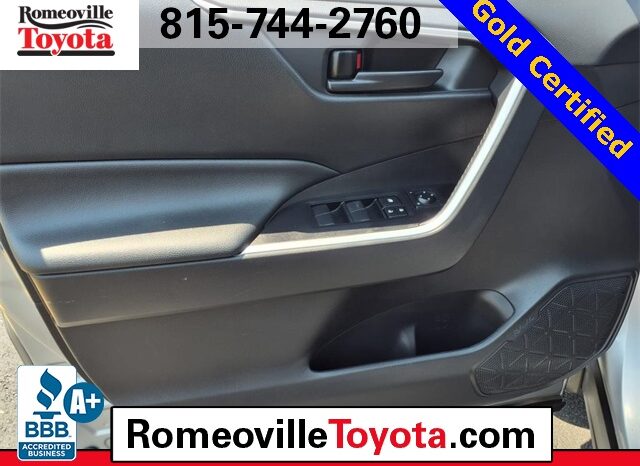 
 Toyota RAV4 full									