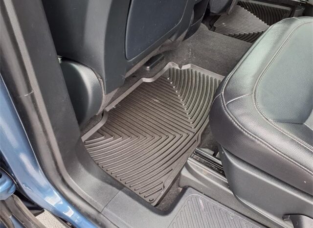 
 Ford Explorer full									