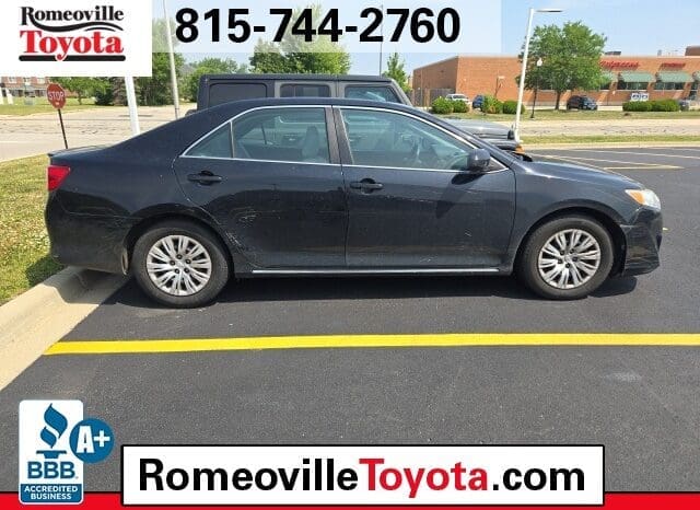 
 Toyota Camry full									