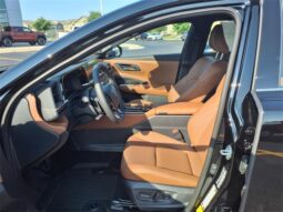 Toyota Crown Signia