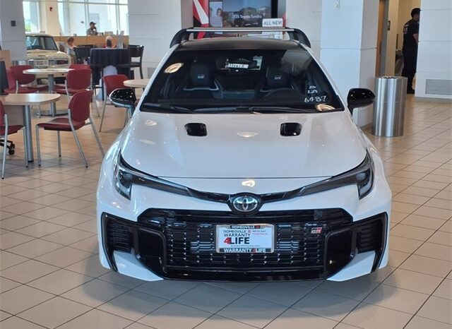 
								Toyota GR Corolla full									