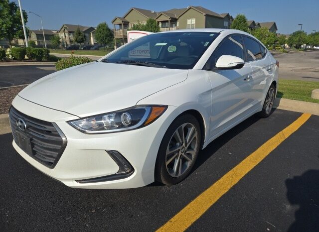 
 Hyundai Elantra full									