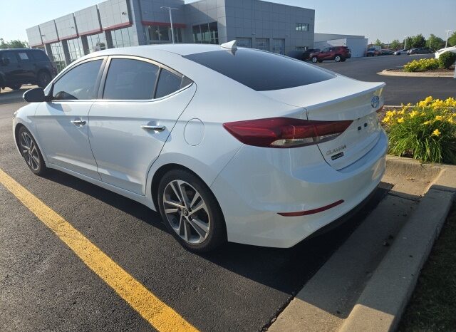 
 Hyundai Elantra full									