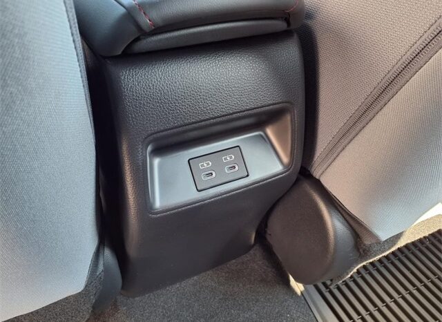 
 Toyota Corolla full									