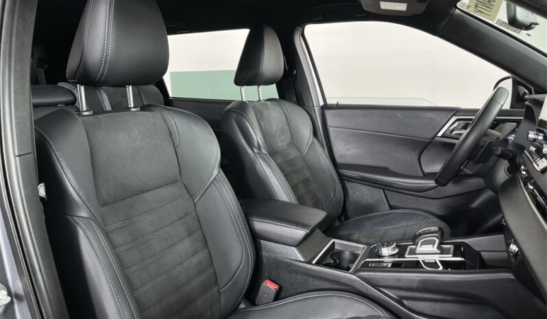 
 Mitsubishi Outlander full									