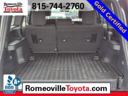 
 Toyota Land Cruiser full									
