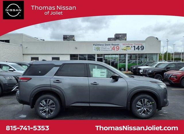 
 Nissan Pathfinder full									