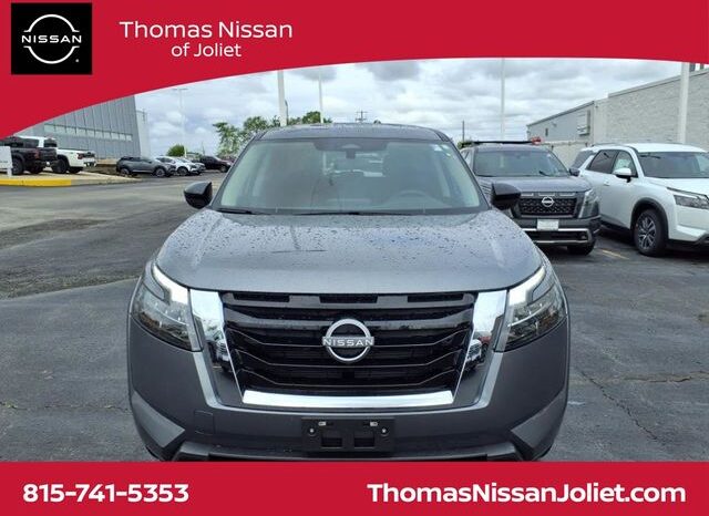
 Nissan Pathfinder full									