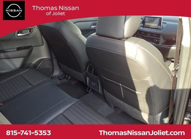 
 Nissan Rogue full									