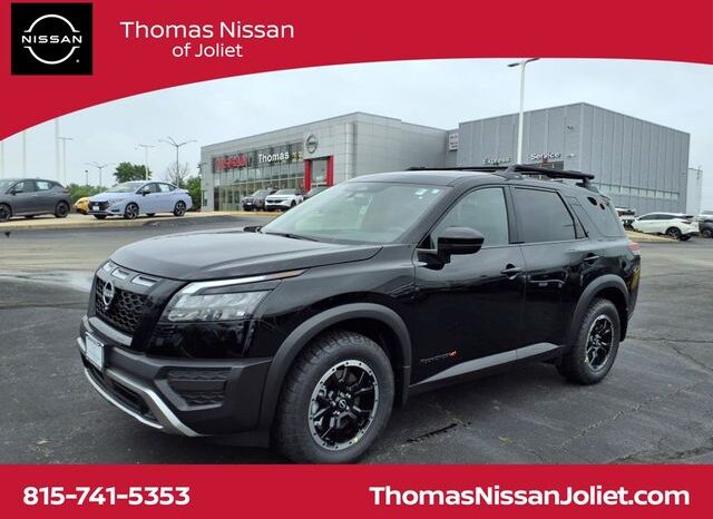 
 Nissan Pathfinder full									