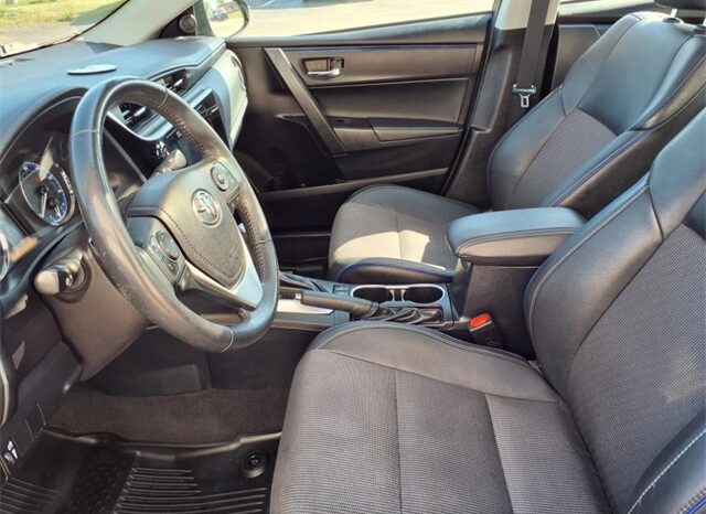 
 Toyota Corolla full									