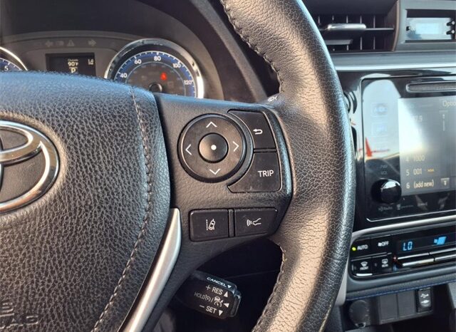 
 Toyota Corolla full									