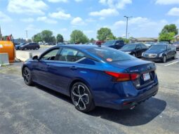 
										Nissan Altima full									