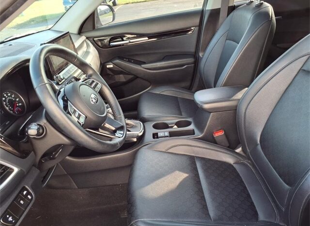 
								Kia Seltos full									