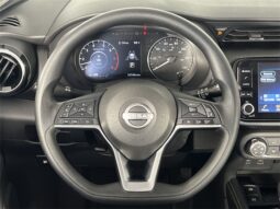 
										Nissan Kicks full									