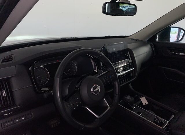 
 Nissan Pathfinder full									