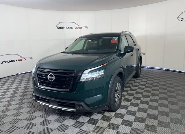 
 Nissan Pathfinder full									
