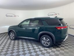 
 Nissan Pathfinder full									