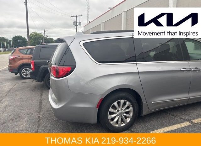 
 Chrysler Pacifica full									