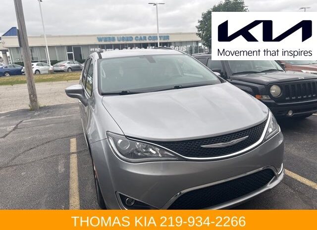 
 Chrysler Pacifica full									
