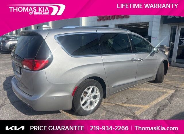 
 Chrysler Pacifica full									