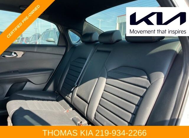
 Kia Forte full									
