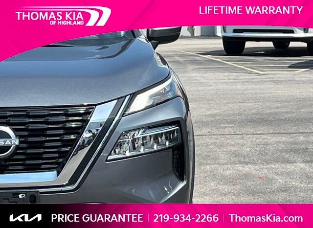 
								Nissan Rogue full									