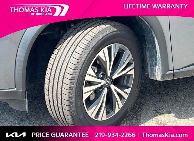 
								Nissan Rogue full									