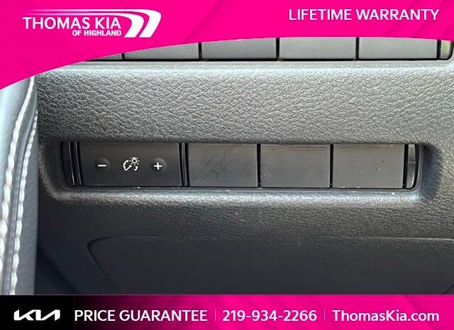 
								Nissan Rogue full									