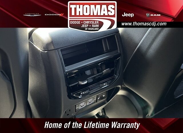 
								Jeep Grand Cherokee full									