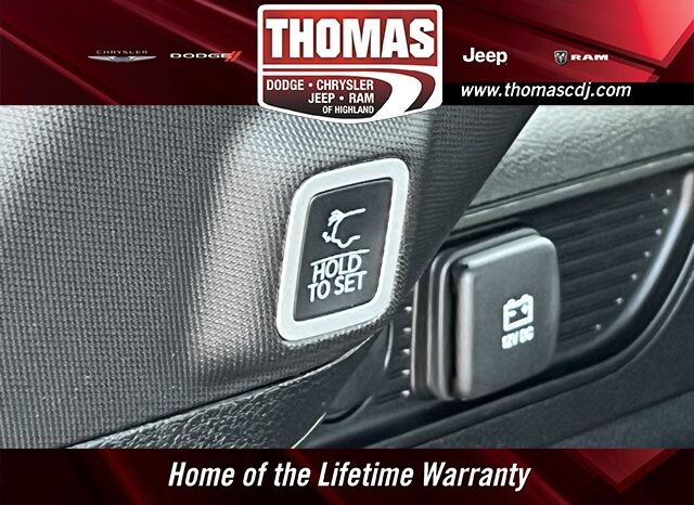 
								Jeep Grand Cherokee full									