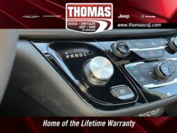 
										Chrysler Pacifica full									