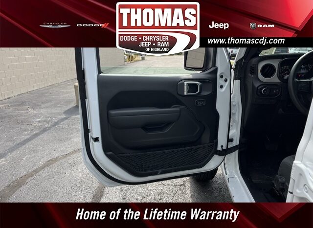 
 Jeep Wrangler full									