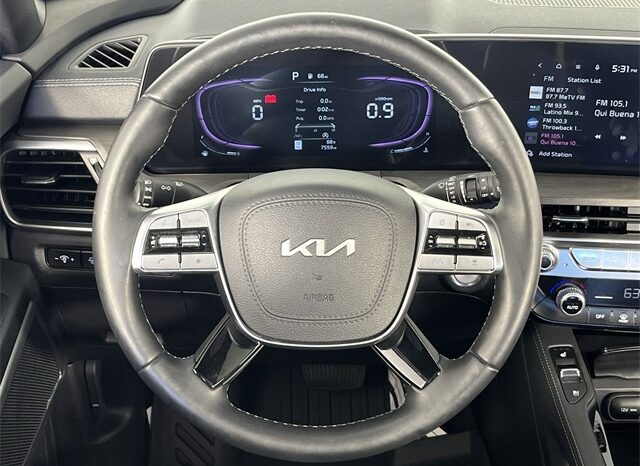 
								Kia Telluride full									