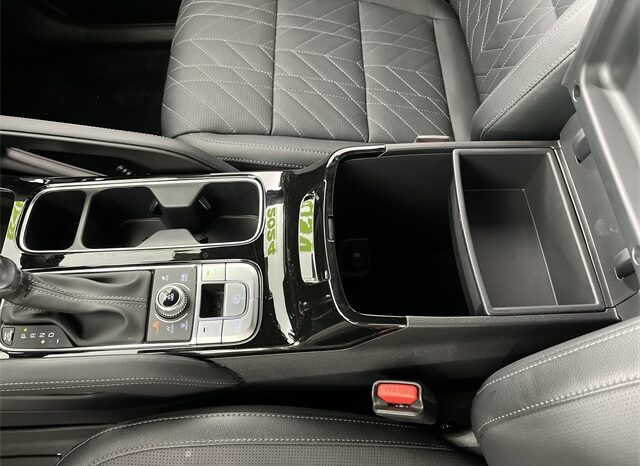 
								Kia Telluride full									