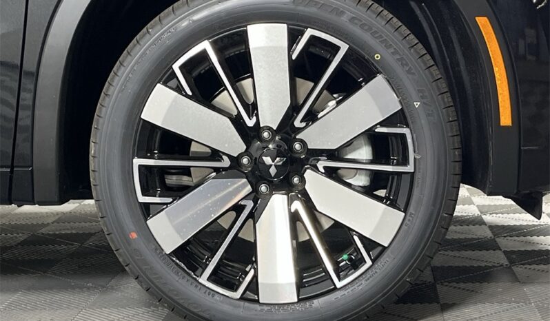 
 Mitsubishi Outlander full									