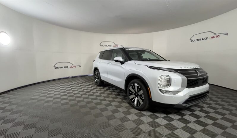 
 Mitsubishi Outlander full									