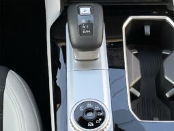 
 Mitsubishi Outlander full									