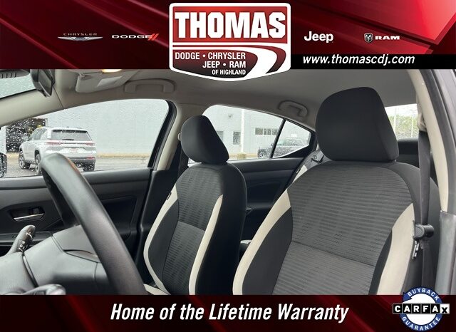 
 Nissan Versa full									