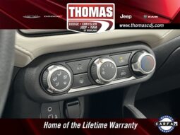 
 Nissan Versa full									