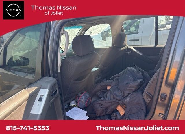 
 Nissan Pathfinder full									