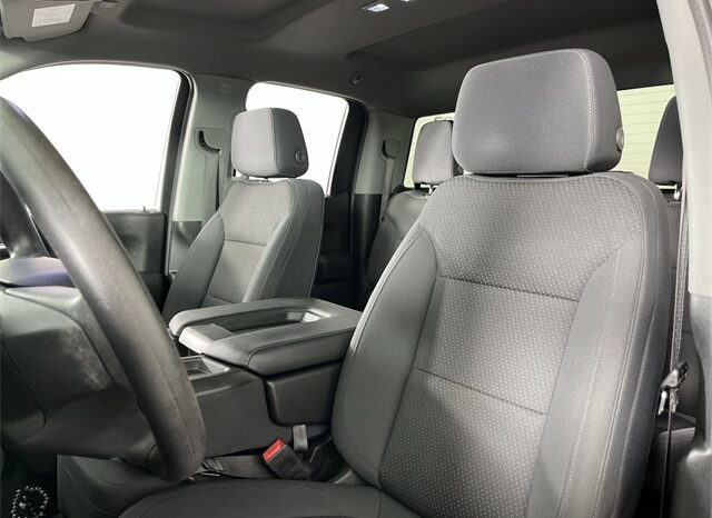 
 Chevrolet Silverado 1500 full									