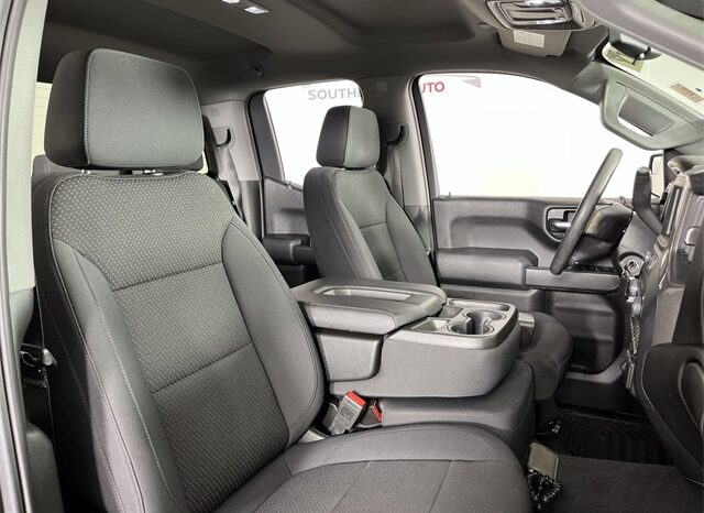
 Chevrolet Silverado 1500 full									