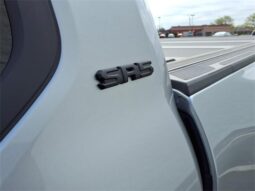 
 Toyota Tacoma full									