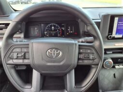 
 Toyota Tacoma full									
