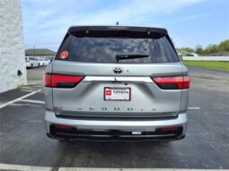 Toyota Sequoia