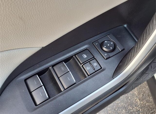 
 Toyota RAV4 full									