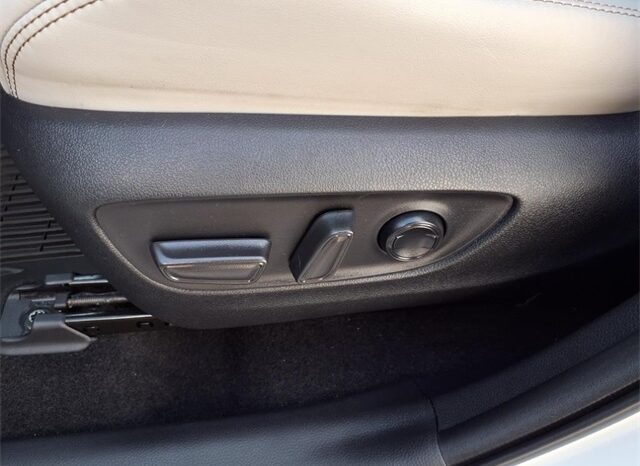 
 Toyota RAV4 full									